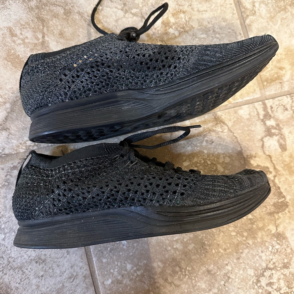 Nike flyknit sneakers